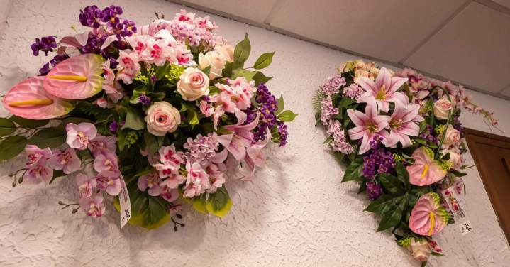 Fleurs funéraires artificielles Étampes